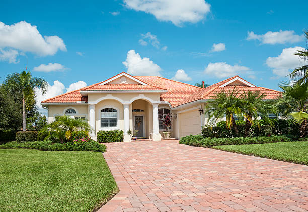 Best Brick Driveway Pavers  in Lake Grove, NY